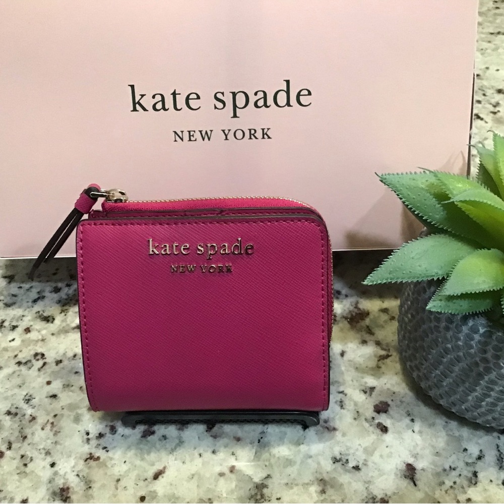 Kate Spade Cameron Small L-Zip Bifold Wallet NWT